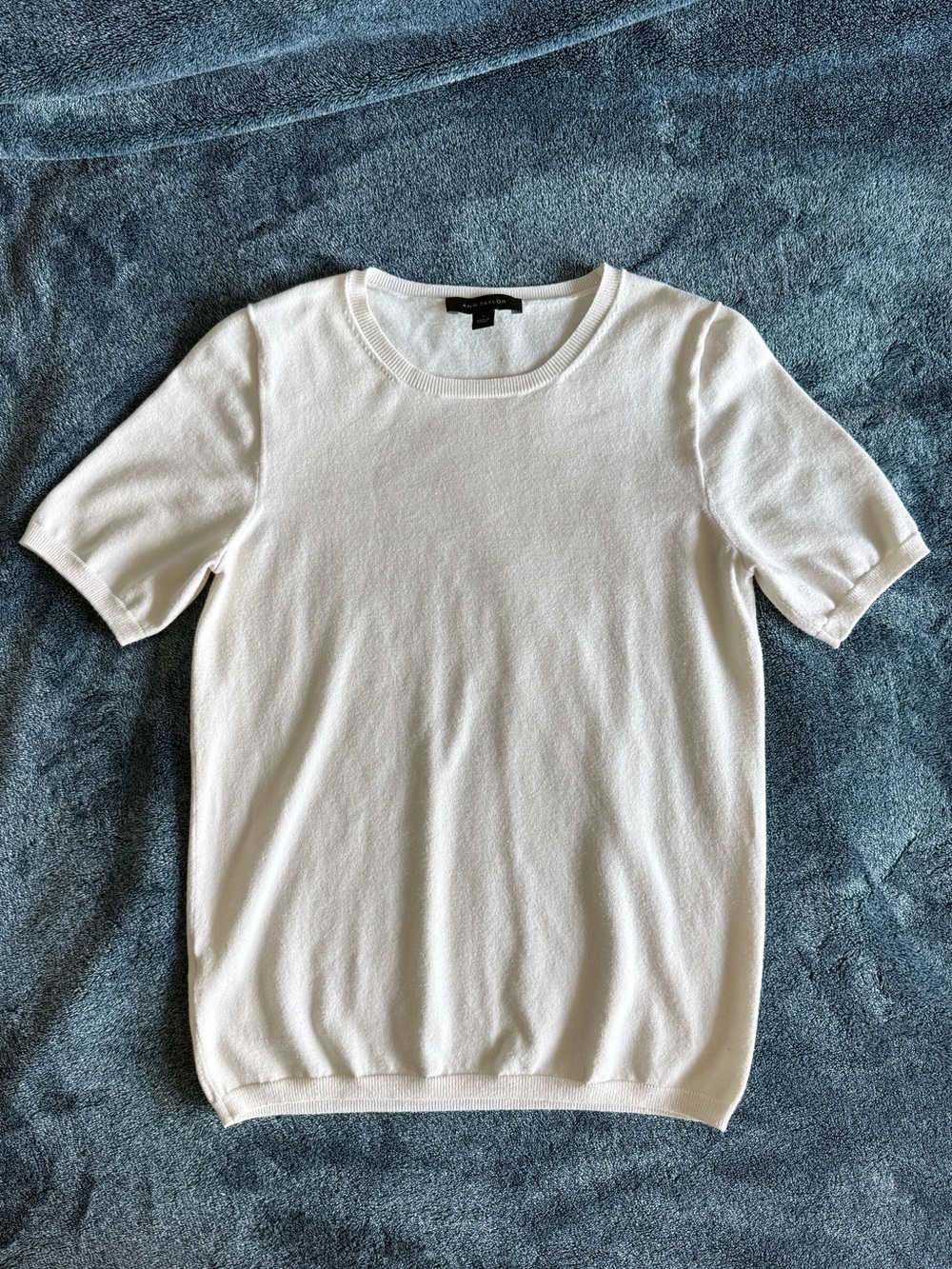 Ann Taylor Cream Crew Neck Short Sleeve Top